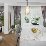 Golden Shine Дом отдыха Пореч