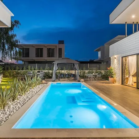 Golden Shine * Poreč