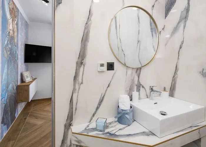 Golden Shine Vikendica *