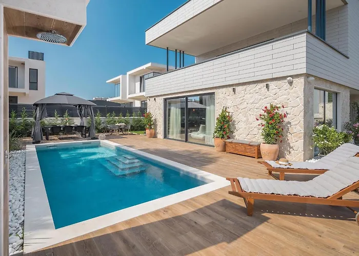 Golden Shine Πόρετς