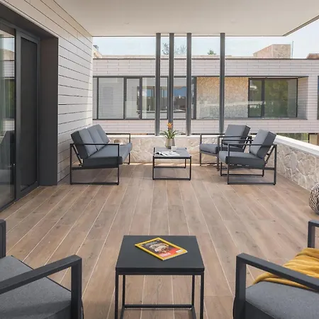 Golden Shine بوريتش